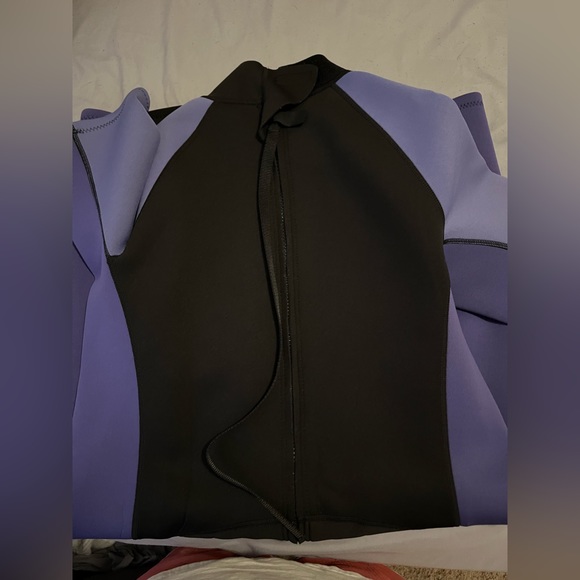 worn one time - Picture 2 of 2